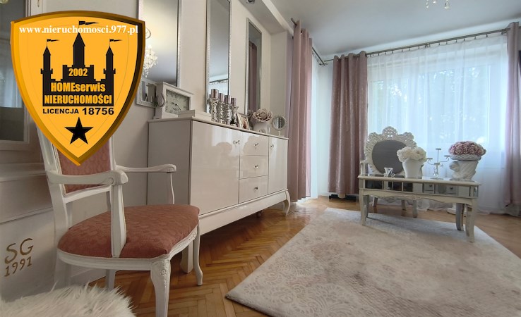 mieszkanie na sprzedaż - Ostrowiec Świętokrzyski, Centrum